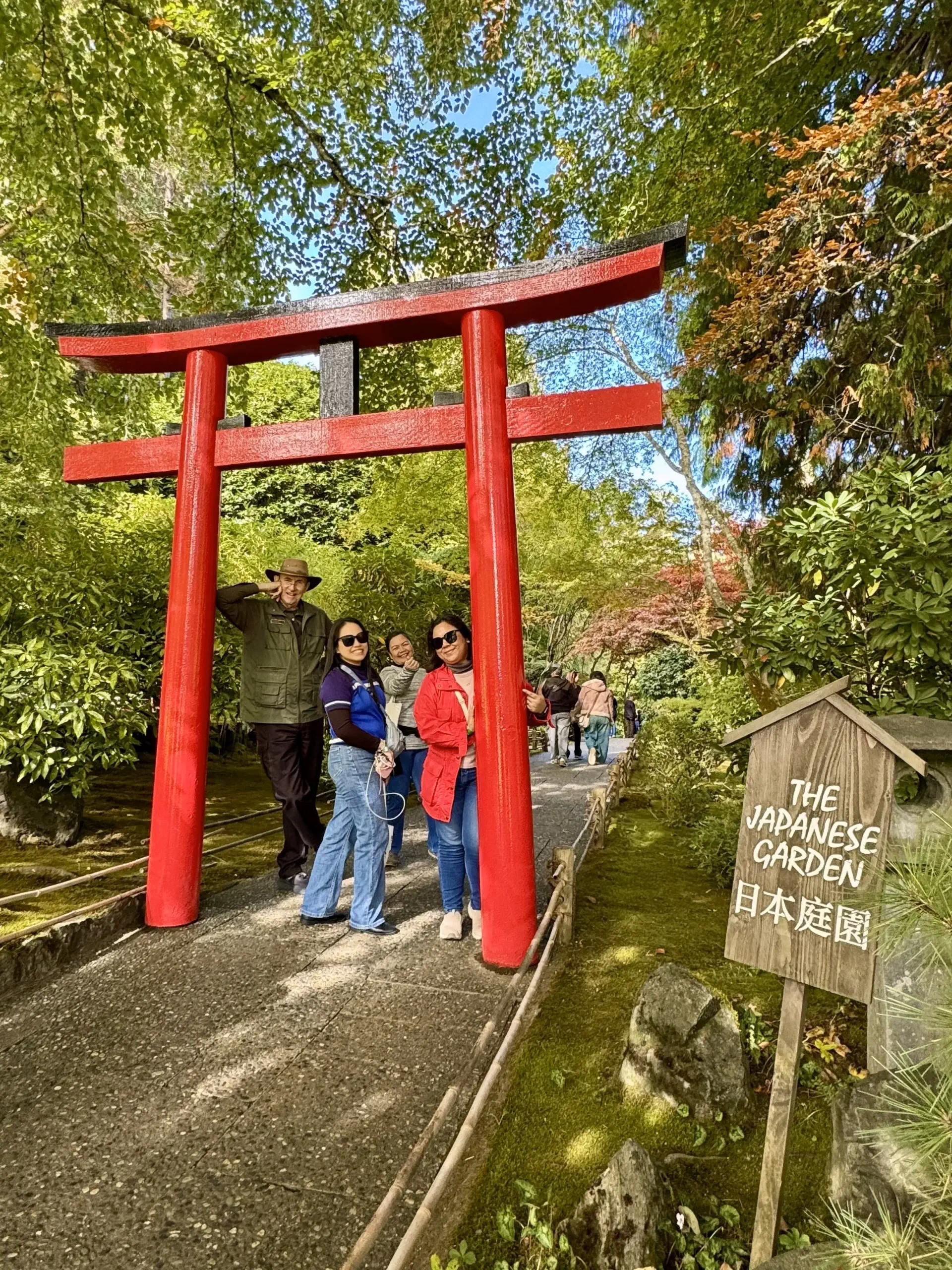 butchart-garden-8-compressed